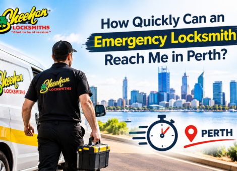 Emergency locksmith Perth helping a customer locked out of their home